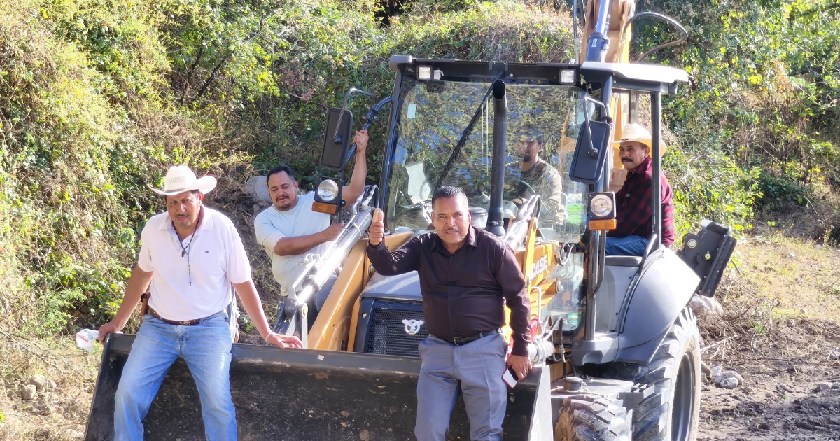 Impulsa H. Ayuntamiento apoyo al campo; rehabilitarán caminos de saca en San Agustín Tetlama