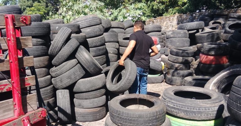 Despliega H. Ayuntamiento de Temixco brigadas de salud: fumigan, atienden comercios y recolectan 190 kg de cacharros